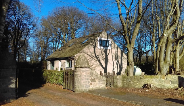 Lowood Cottage, sleeps 6, 20 minutes from Edinburgh