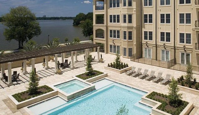 LSU Lakes and 10 Mins to Hospitals/Downtown