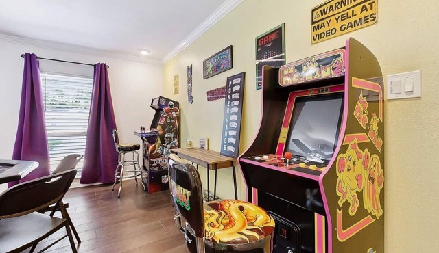 LSU Slammer | Arcade | 4.5 mile to LSU, Lrg Yard
