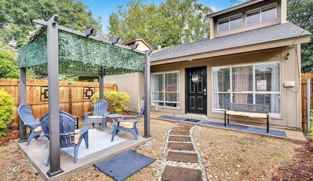 LSU Tiger Den - Close to LSU Campus