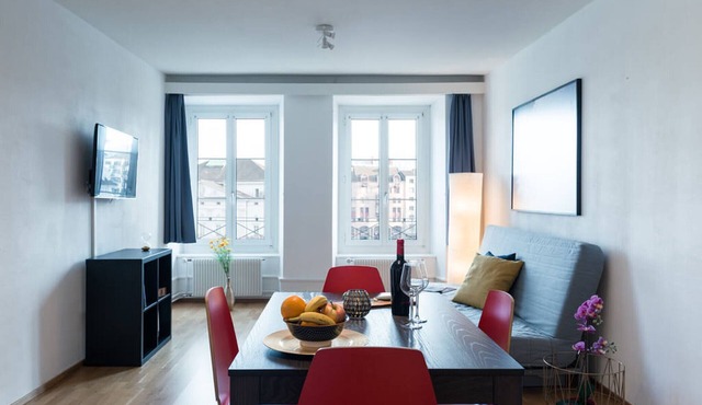 LU Saturn ll - Chapel Bridge HITrental Apartment