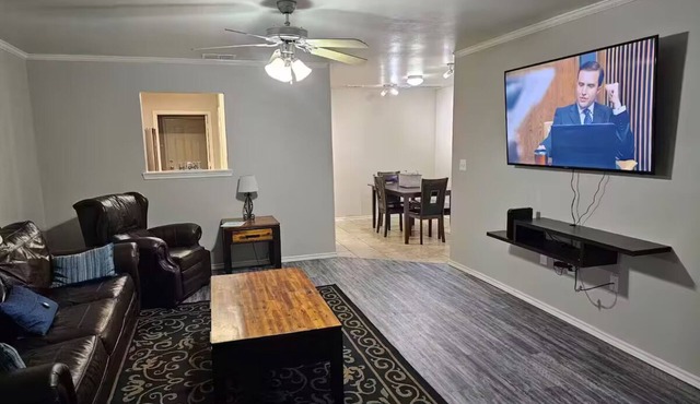 Lubbock's Home Away From Home 3BR/3BA/2car