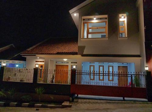 Lubna Homestay - by Login