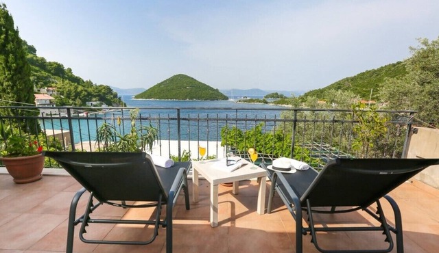 Lucia Apartment Mljet