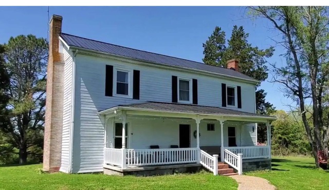 Lucks Branch Farm, Your Secluded Getaway!