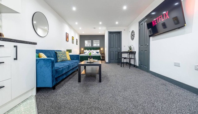 Lucky Find! Apartment Smart Tv Parking Kitchen