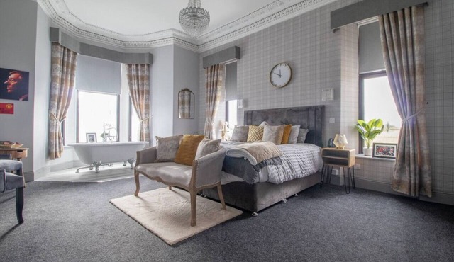 Lugton Rooms - Executive Suite