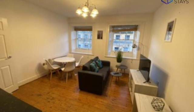 Luke Stays - Clayton Street