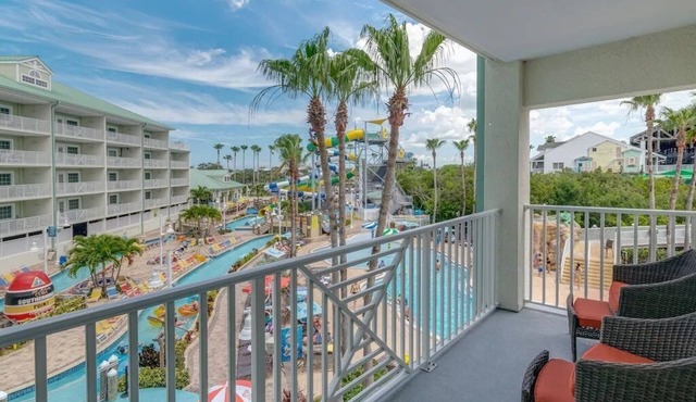 Lulu's NEW WATERFRONT RARE 2 BAL 2 BD, 2 BA, SLEEPS 8-4 DAILY WATER PARK PASSES