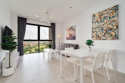 Lumi Tropicana Golf Course View