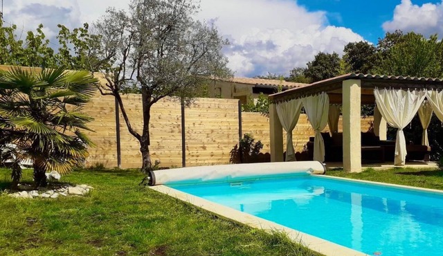 Lumineuse Maison Climatisée vue Rivière et Piscine Privée