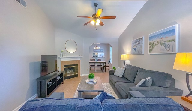 Luminous & Pristine, Spacious and Serene!