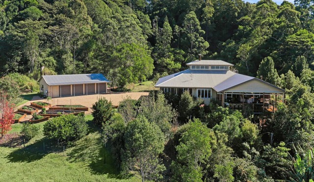 Lupaia at the Quarry - Reesville