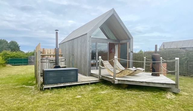 Lushna Petite 12 at Lee Wick Farm Glamping