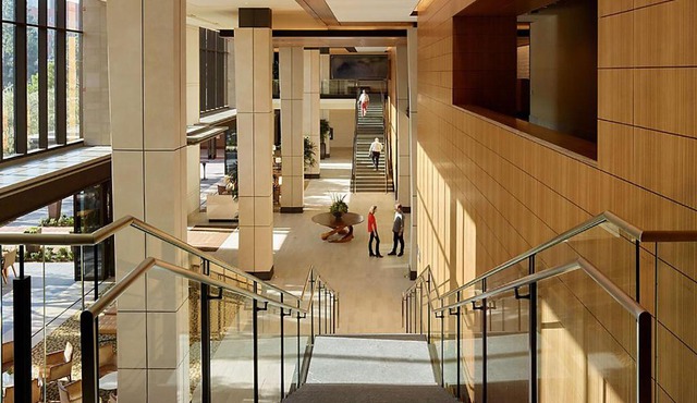 Luskin Hotel