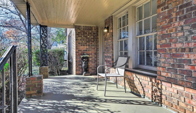 Lutherville Home Close to Shopping + More!