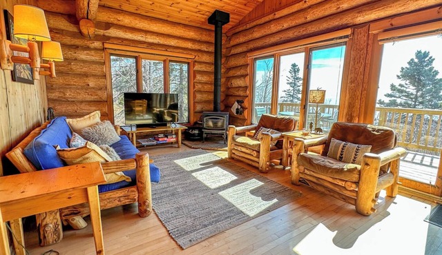 Lutsen Log Cabin 401 - Lusen, Minnesota - Lake Superior - Cascade Vacation Renta