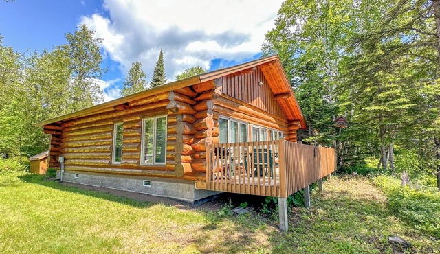 Lutsen Log Cabin 409 - Lusen, Minnesota - Lake Superior