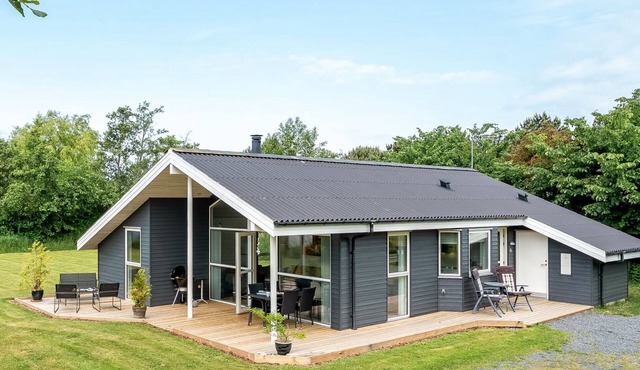 "Luukas" - 150m from the sea by Interhome