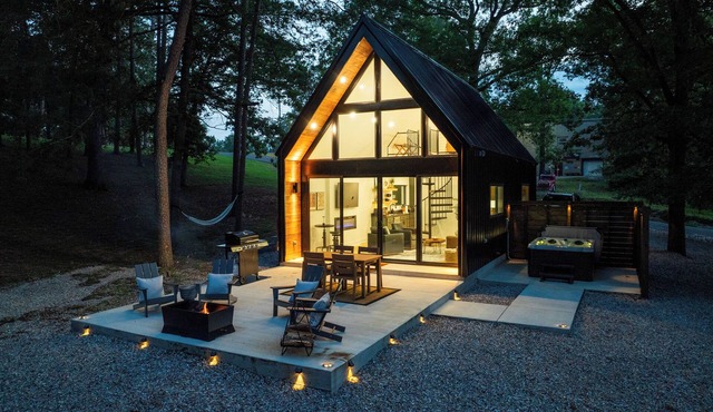 Lux A-Frame w/Hot Tub, Fire Pit, Kayaks & Views