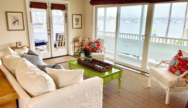 LUX Beachfront Casa de Balboa 225 - Best Location