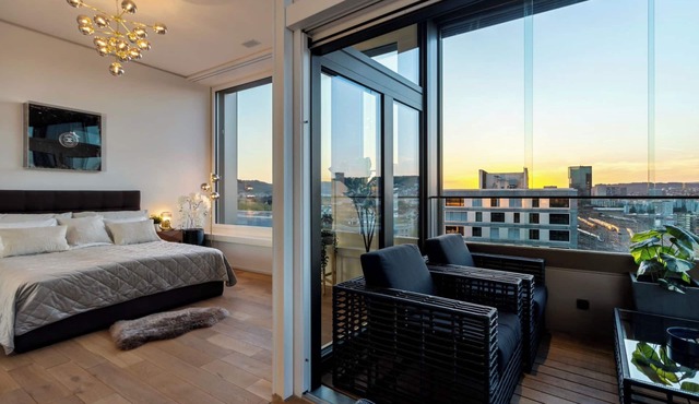 Lux Business Penzhouse