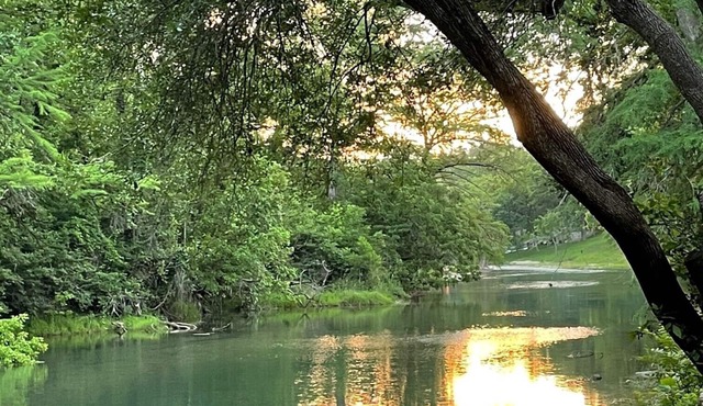 LUX Cabin ON Guadalupe River below Canyon Lake Dam - near Whitewater Music