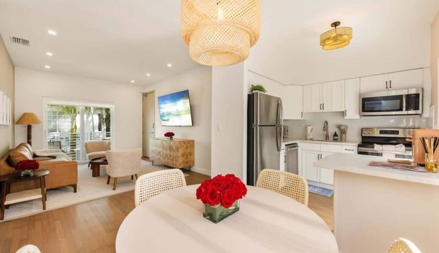 Lux Designer Apt | 2BR/2BA in Heart of Miami Beach