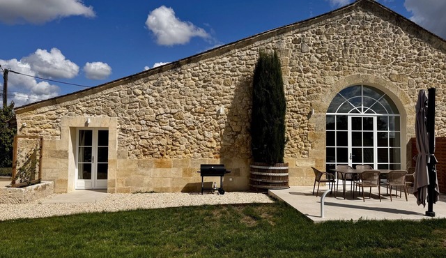 Luxury 3 bedroom king size house