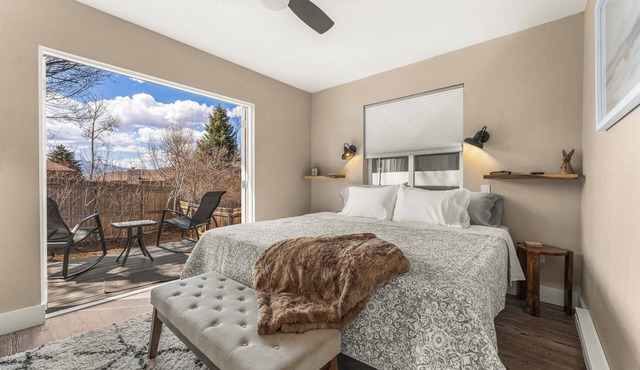 LUX Guest Suite Near Amazing Hiking Trails