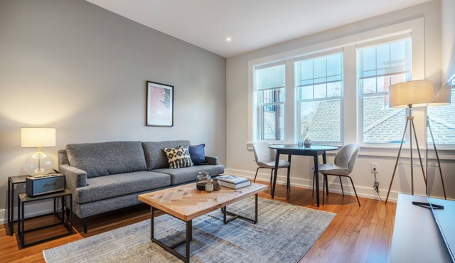 Lux Harvard Square 1BR w/W/D, nr. Harvard University, by Blueground