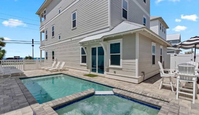 LUX Heavenly Day: Beachfront | Pool | Hot tub