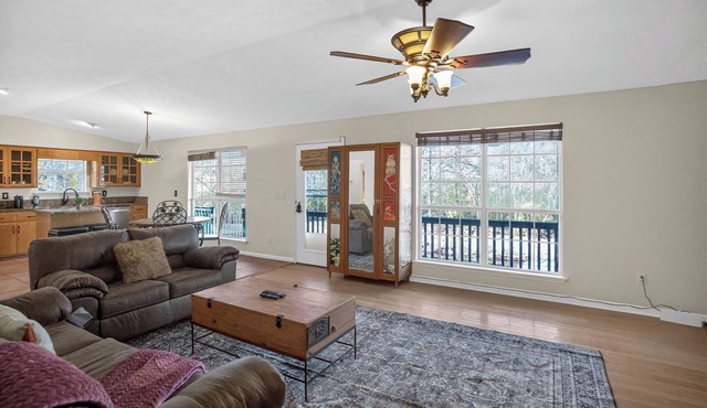 Lux - Home MINS to - Doctors Memorial Hospital