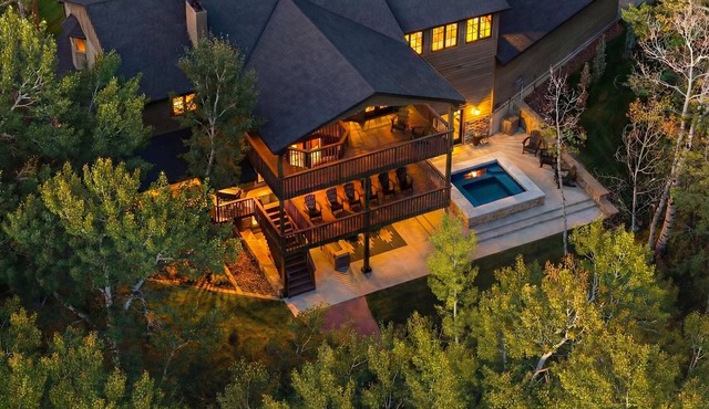 Lux Private Mtn Estate, Wildlife, Games, & Hot Tub