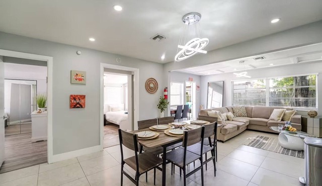 LUX RESORT Style 3BR Home w/Jacuzzi & BBQ Near Beach