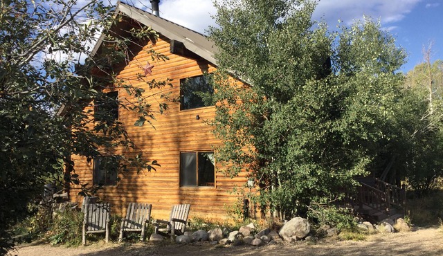 LUX RUSTIC Log Cabin - Hot tub & Stars SkiUtahCabin at Timber Lakes Legal!