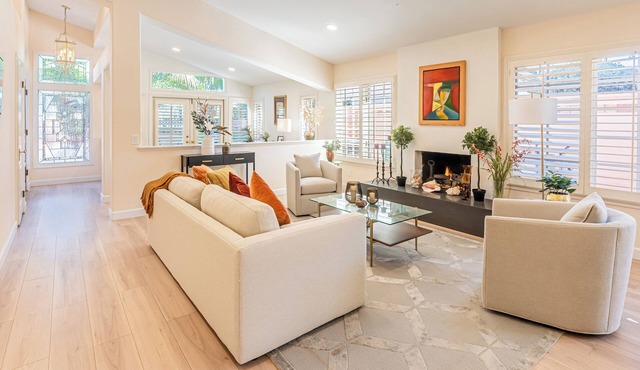 LUX Stunning Villa Huntington Harbor 3 Min 2 Beach