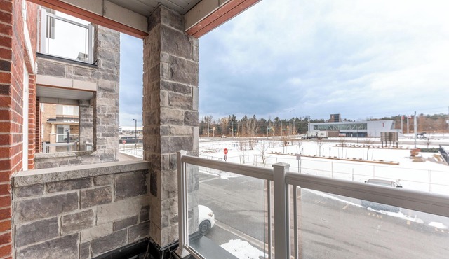 Lux Style | New Town | Pickering | Greater Toronto