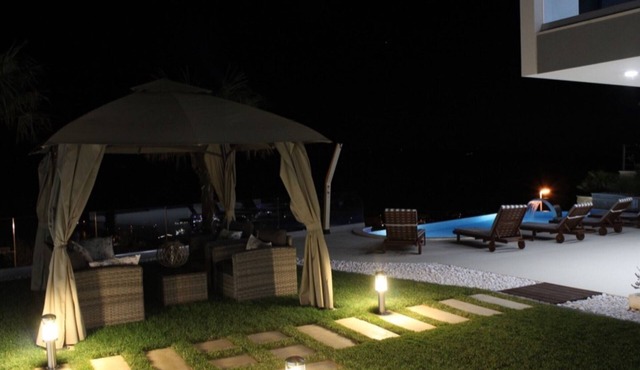 Lux Villa Afrodita Makarska - Three Bedoom Villa with Outdoor Pool