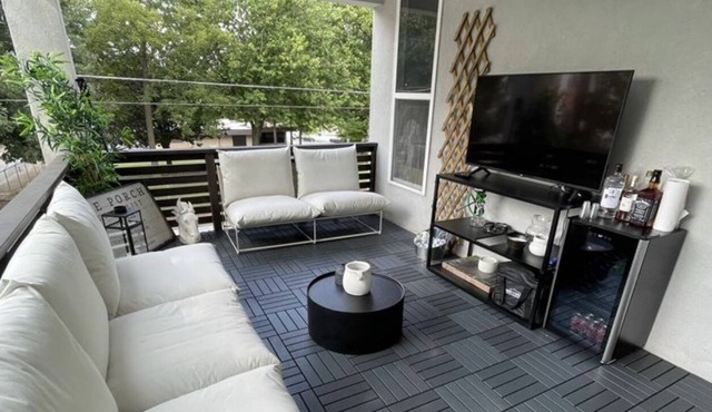 Luxe 1 bedroom w/ car rental option