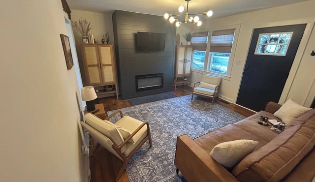 Luxe 2-Bedroom Duplex, Moments from It All!
