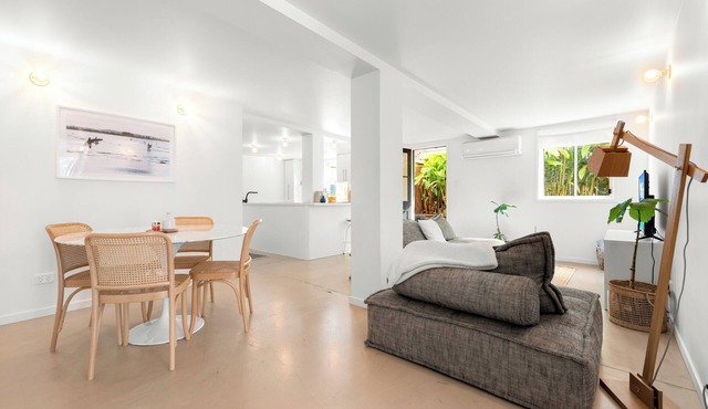 Luxe 2BR Apartment in the Heart of New Farm – Lifestyle, CBD & Attractions