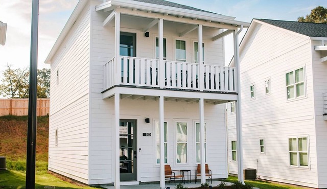 Luxe 3BR Stay by MHM Luxury Properties