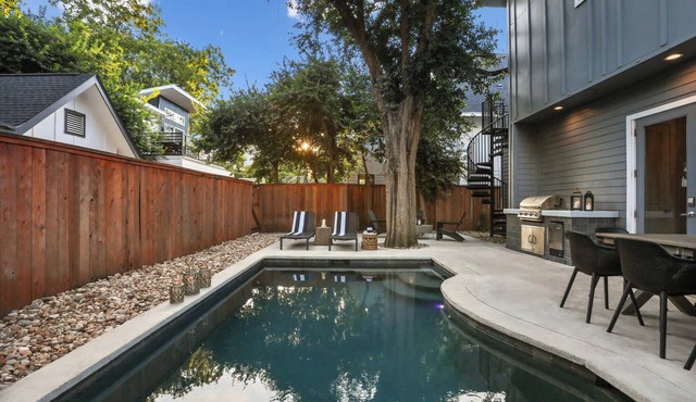 Luxe 5BR East Austin Home | Private Pool & Balcony