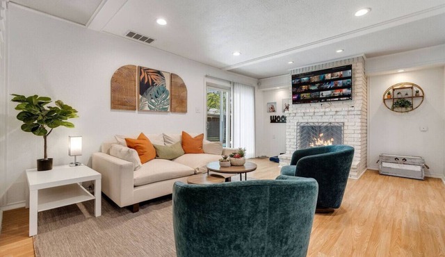 Luxe 5BR -Pool/Firepit/Mini Golf near State Fair