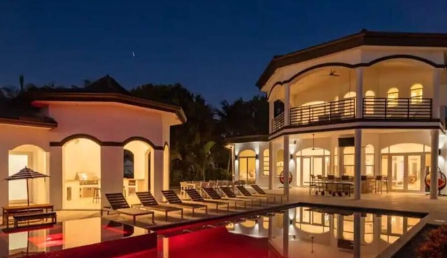 Luxe 8BR Mansion|Pool|Cinema