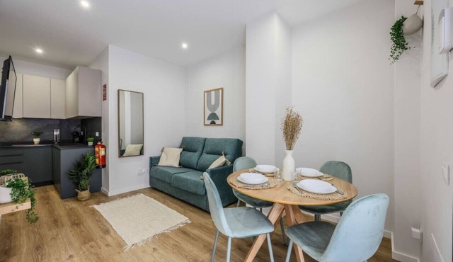 Luxe apartments Madrid Rio by RentitUP