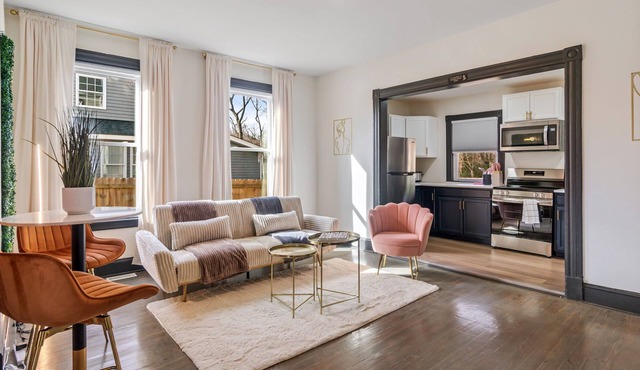 Luxe Club RVA: Glam 2BR Escape