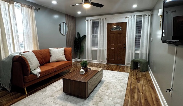 Luxe Comfort In Philly. Your Home Away From Home.