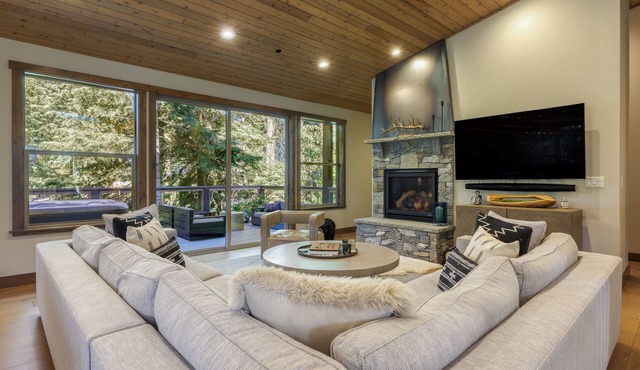 Luxe Estate with Yard, Saltwater Spa, Walk to Lake, Trails Nearby